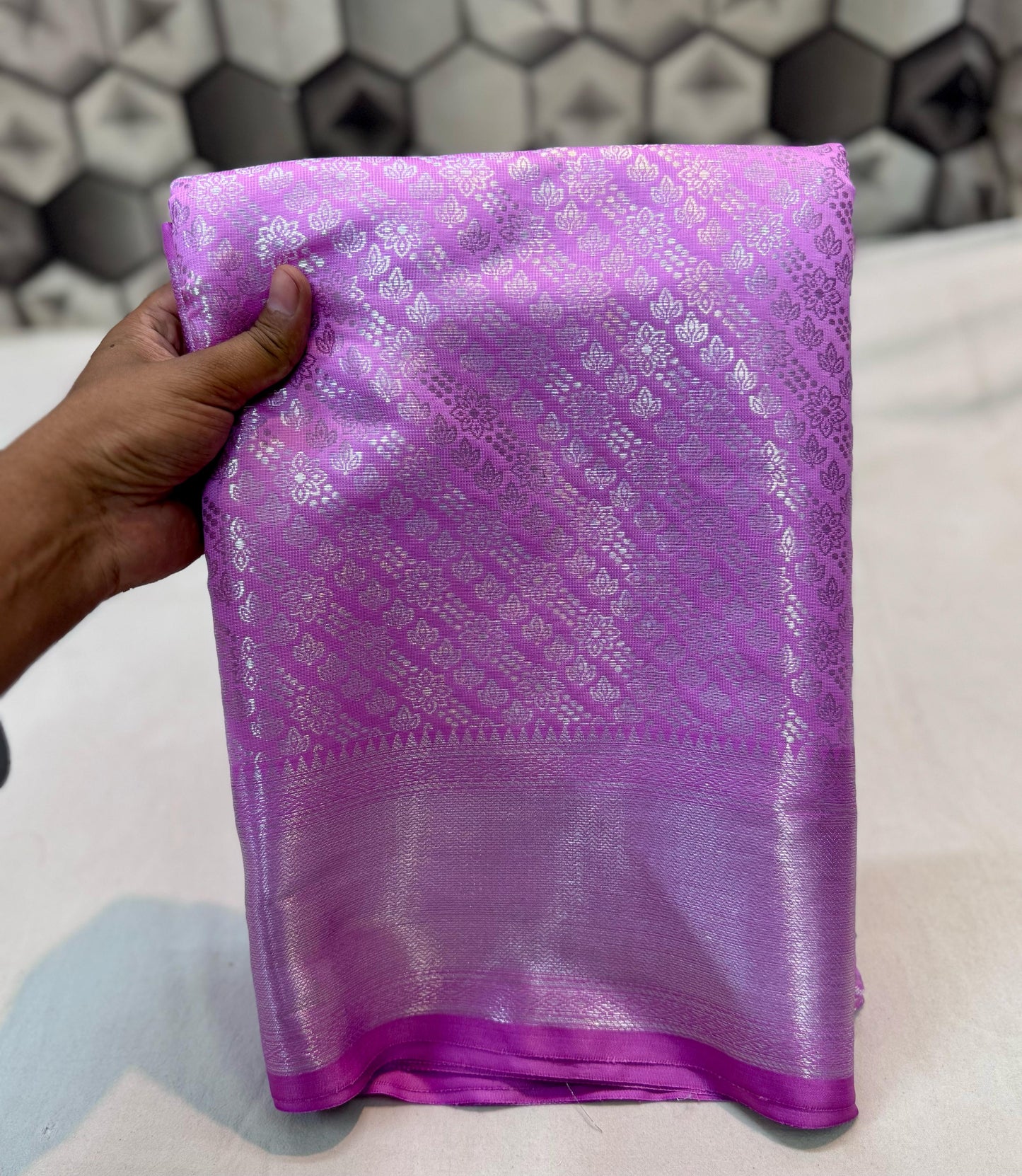Aishwarya Inspired Pink Banarasi Tissue Silk Saree - Alna Apparels