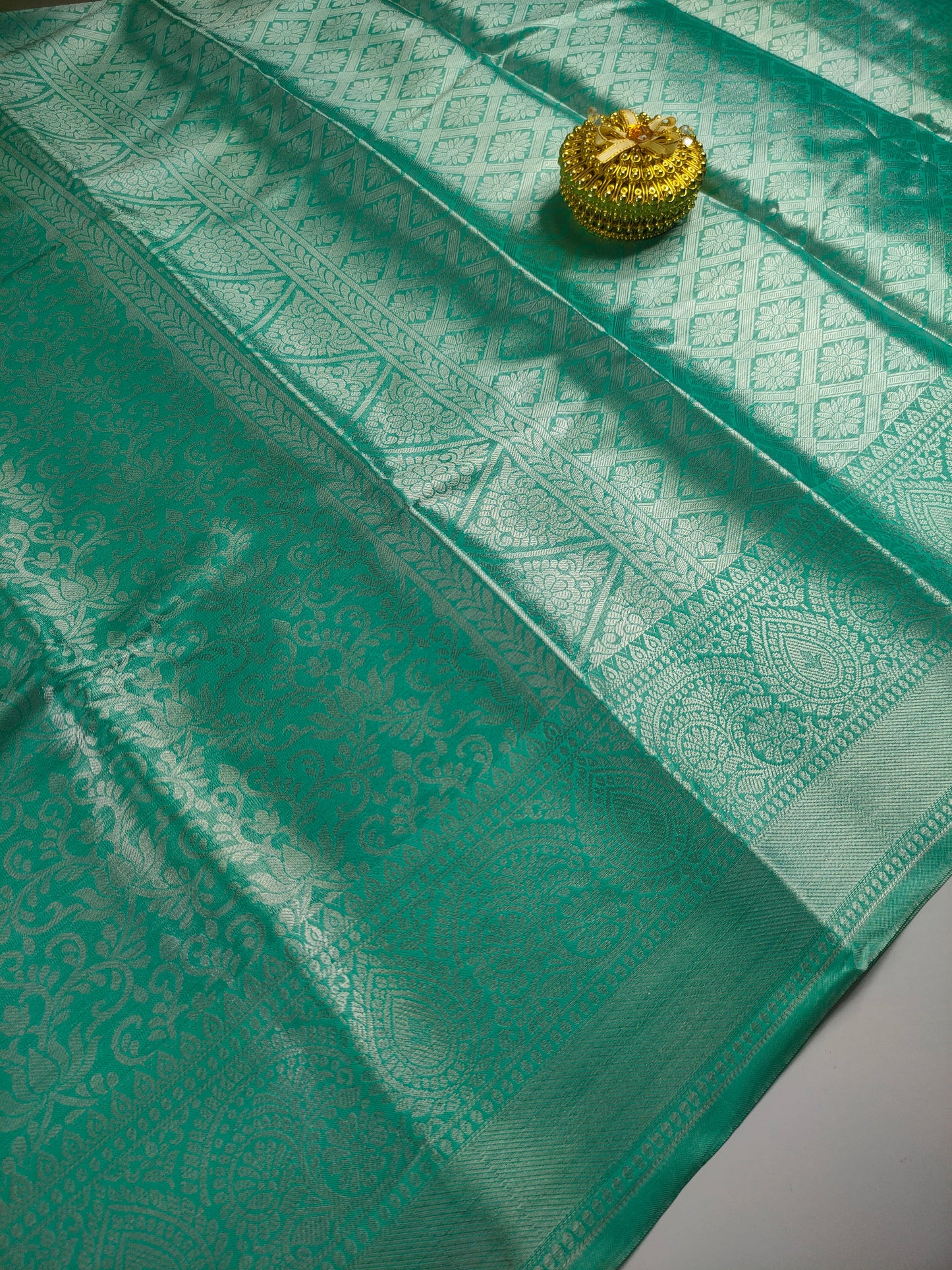 Rama Green Color Kanchipuram Soft Tissue Silk Saree Alna Apparels
