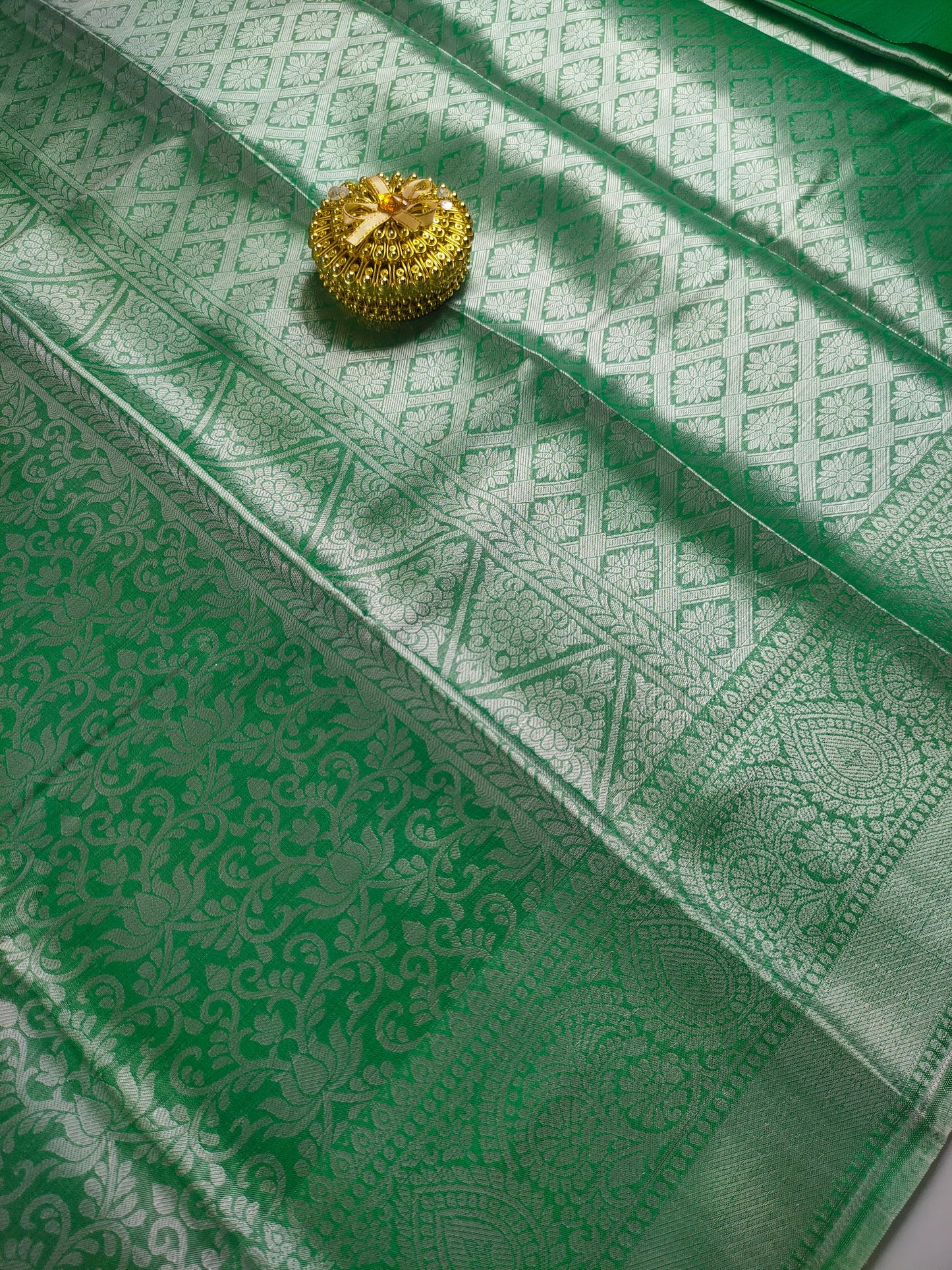 Green Kanchipuram Soft Tissue Silk Saree Alna Apparels