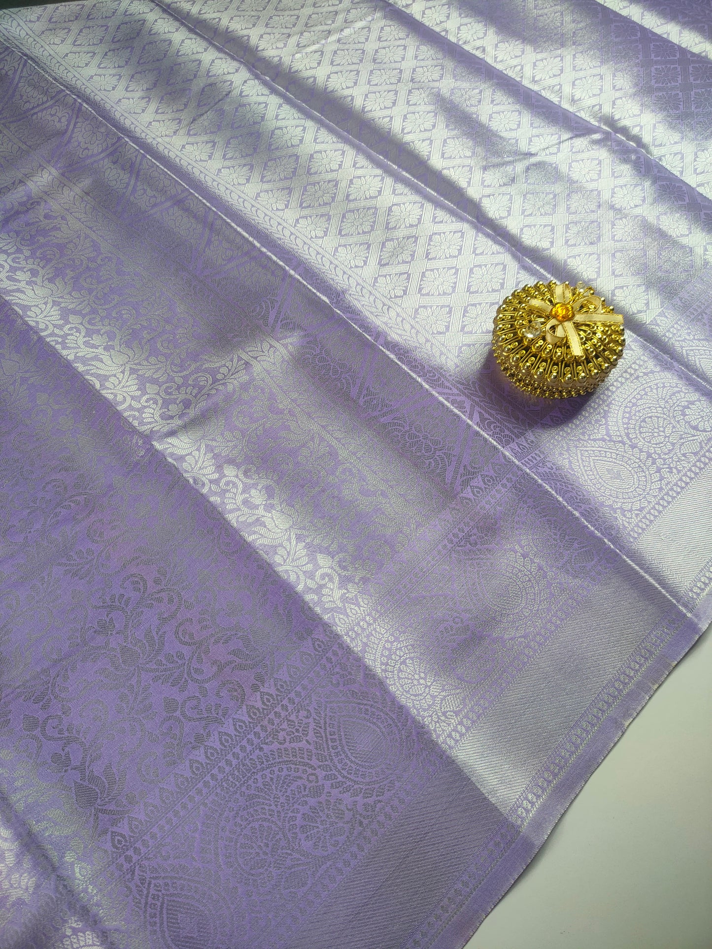 Purple color Kanchipuram Soft Silk Saree Alna Apparels