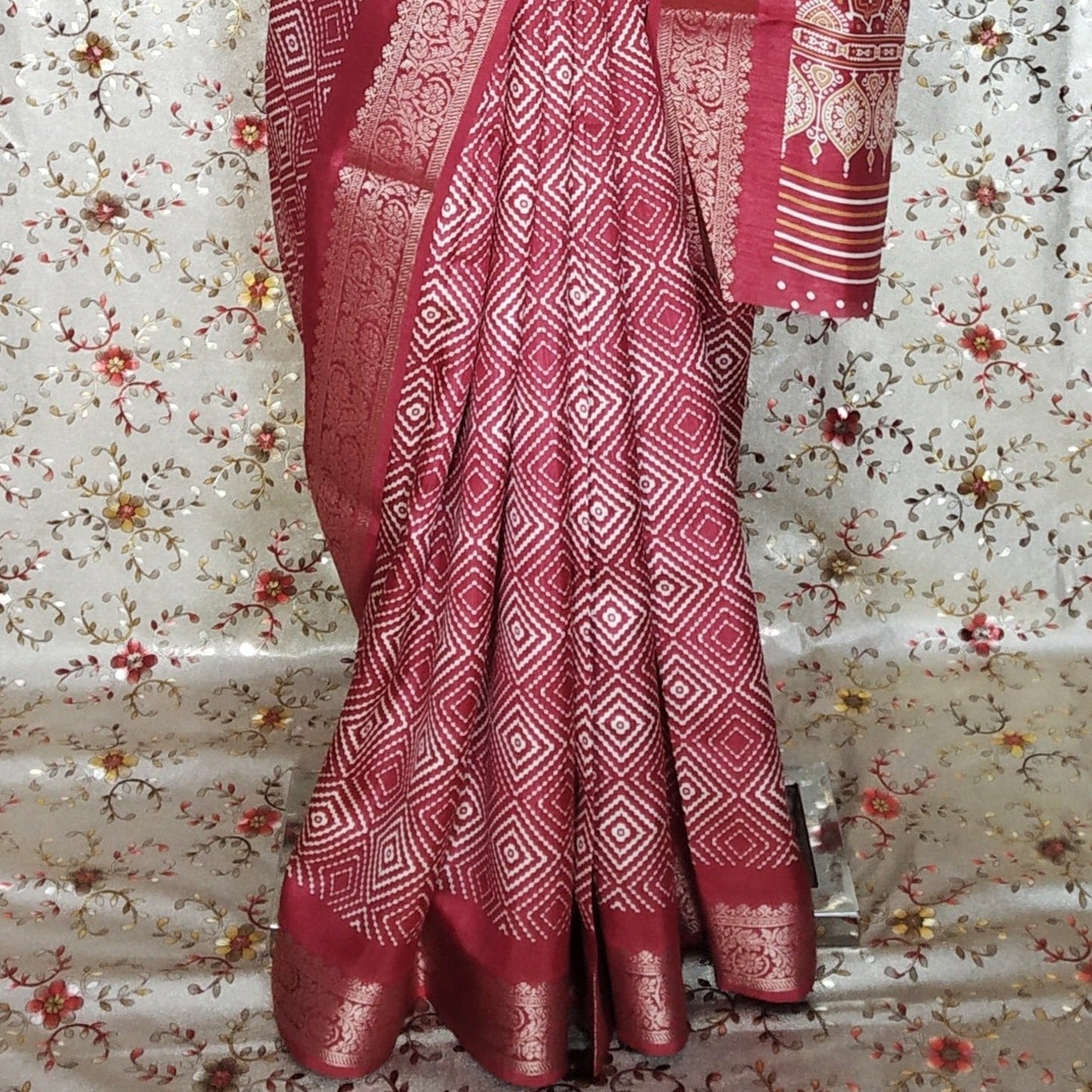 Red Color Dola Silk Sarees Alna Apparels