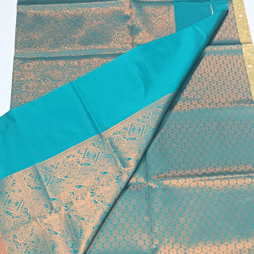 Pastel color Soft Silk Saree Alna Apparels