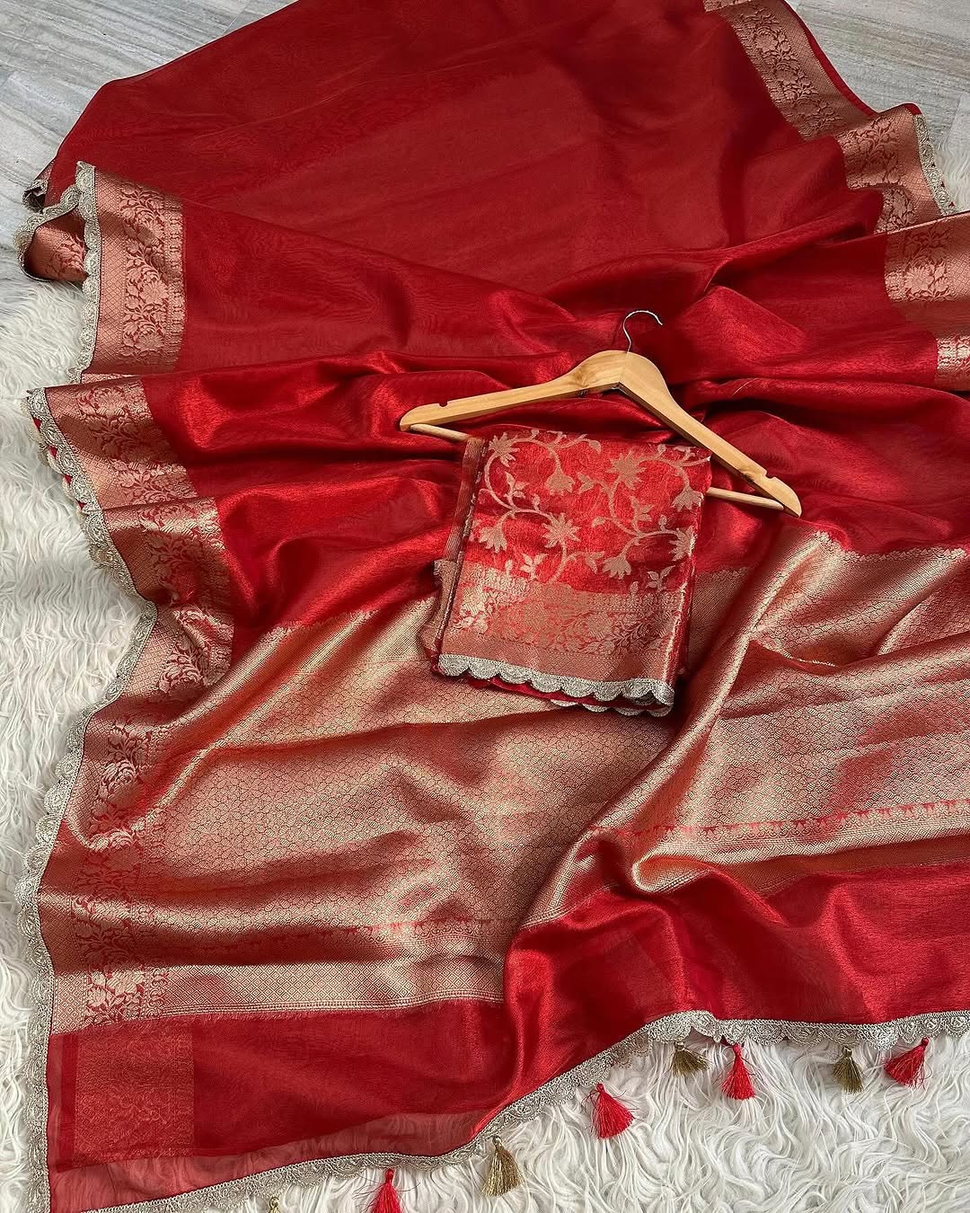Red Banarasi Tissue Silk Saree With Lace Alna Apparels