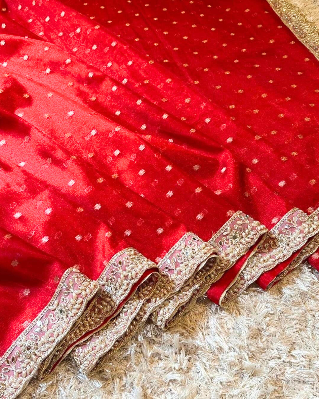 Red Color Banarasi Tissue Silk Saree With Lace Work Alna Apparels