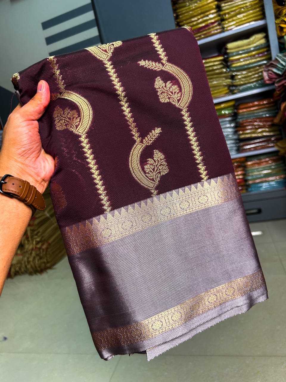 Maroon Banarasi Semi Kathan Silk Saree Alna Apparels