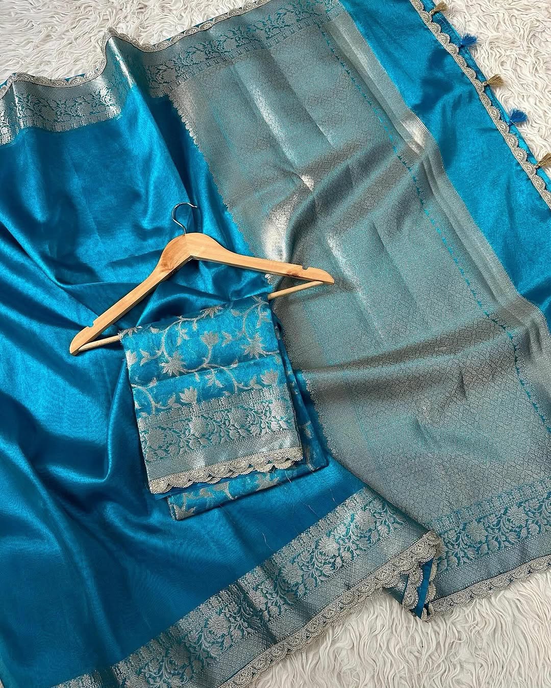 Blue Banarasi Tissue Silk Saree With Lace - Alna Apparels