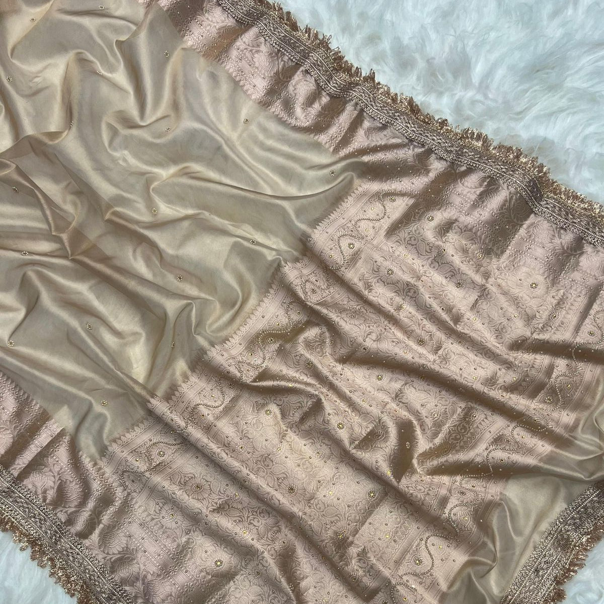 Gold Banaraasi Tissue Silk Saree  Classy Stone Work With Lace Alna Apparels