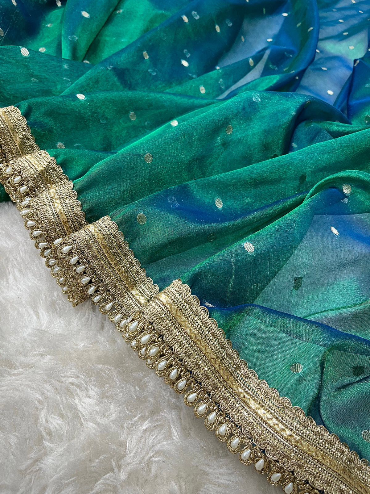 Green Color Banarasi Tissue Silk Saree With Grand Lace Work Alna Apparels