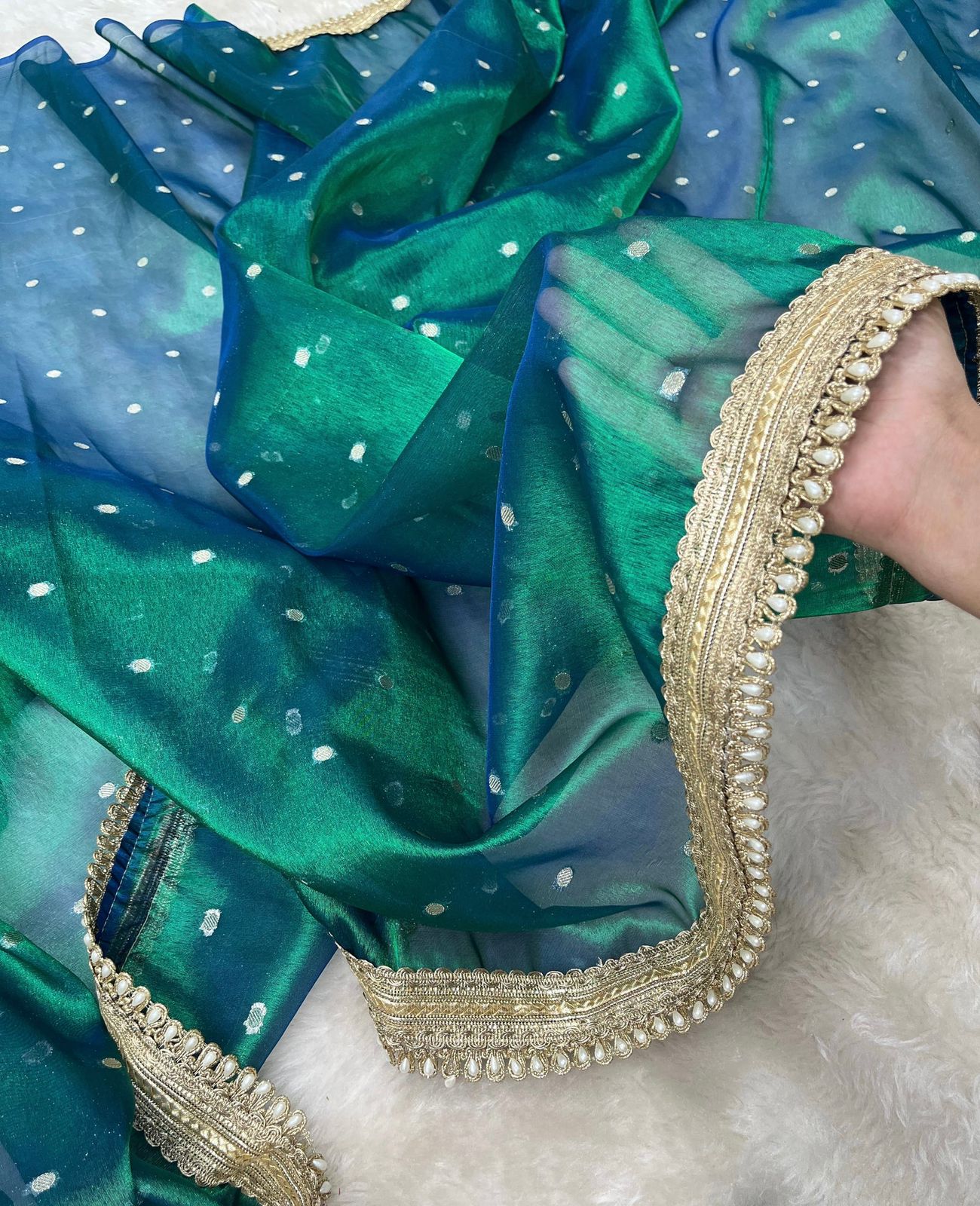 Green Color Banarasi Tissue Silk Saree With Grand Lace Work Alna Apparels