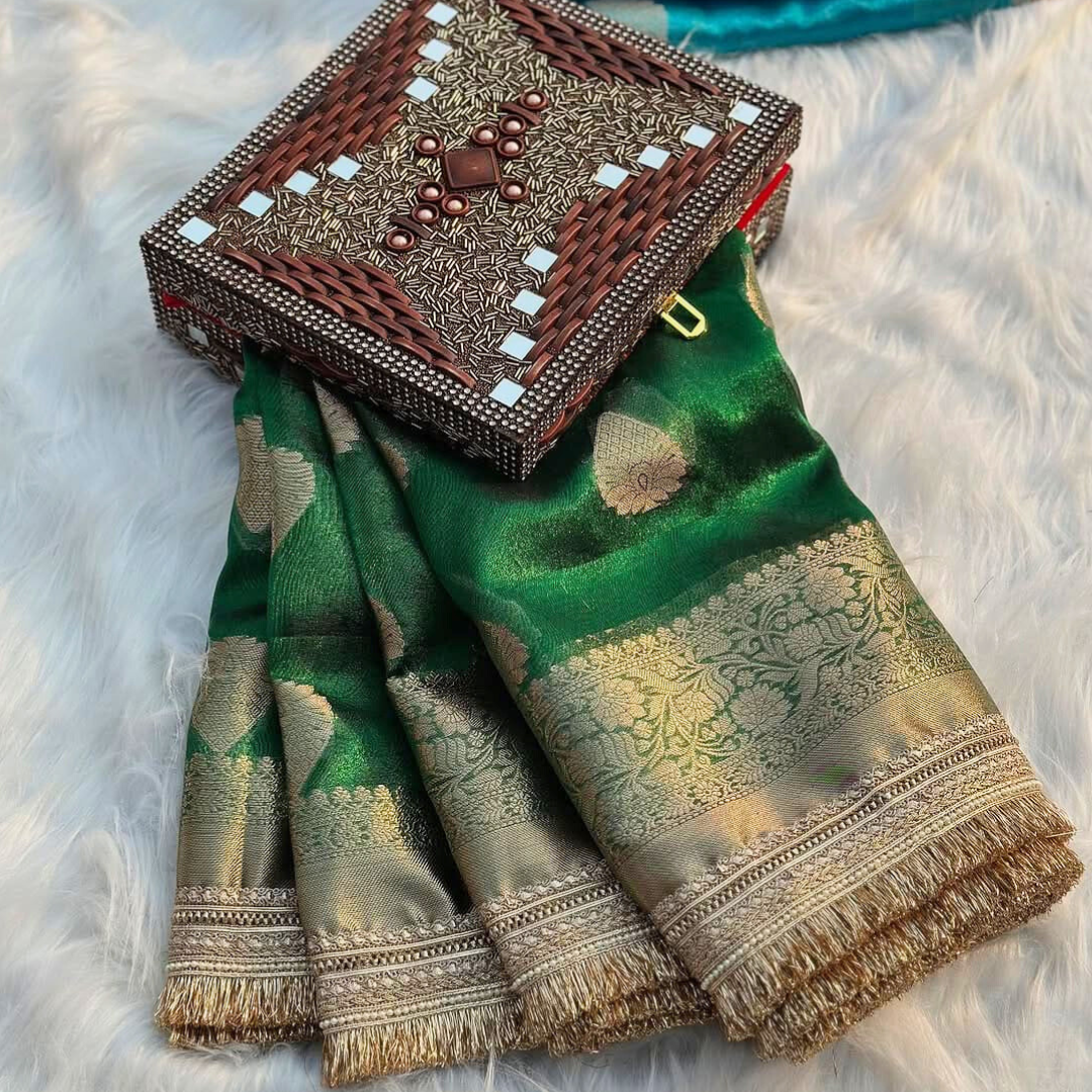 Green Banarasi Tissue Silk Saree With Lace - Alna Apparels