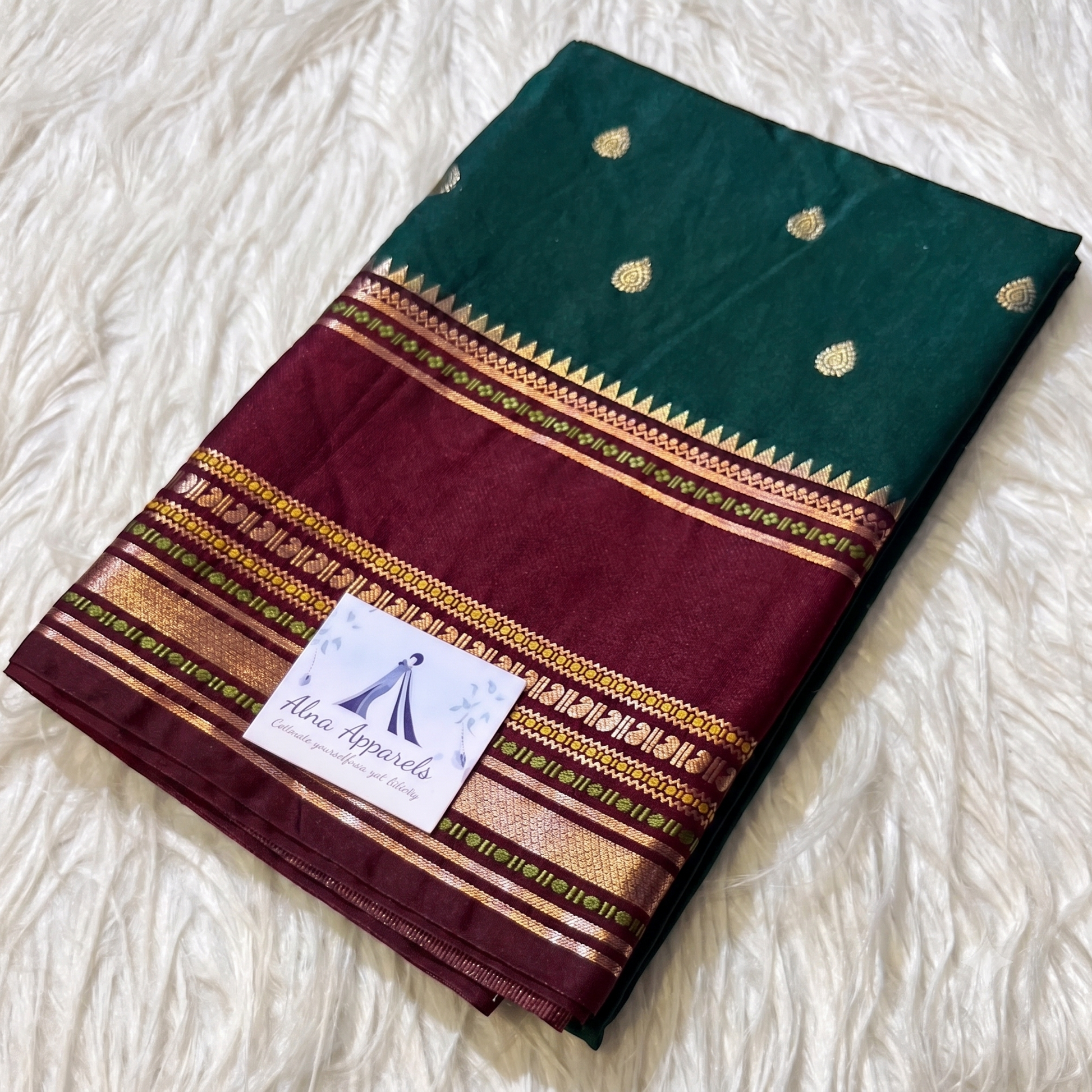 Green Banarasi Warm Soft Silk Saree Alna Apparels