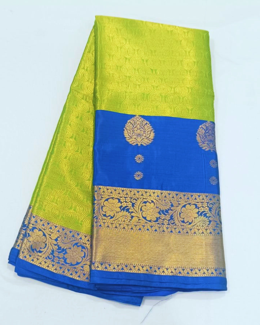 Green Banarasi Zari Tanchui Saree