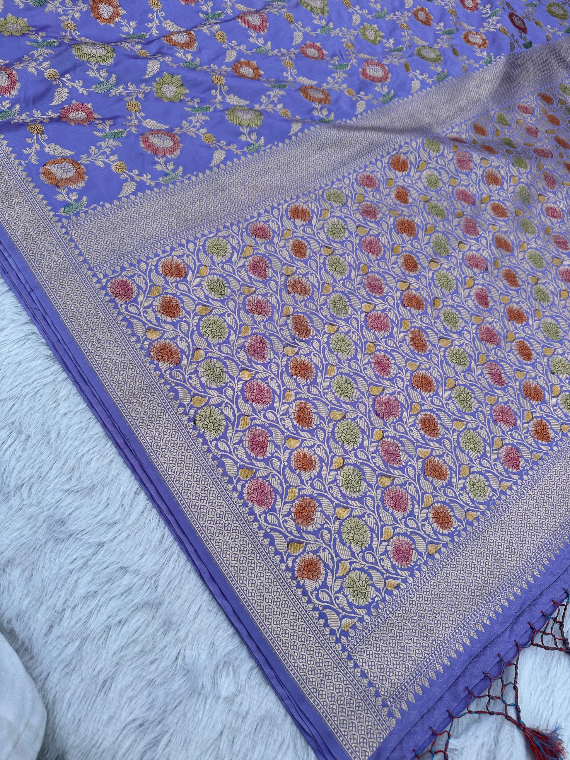 Lavender Color Pure Banarasi Mysore Silk Saree Alna Apparels