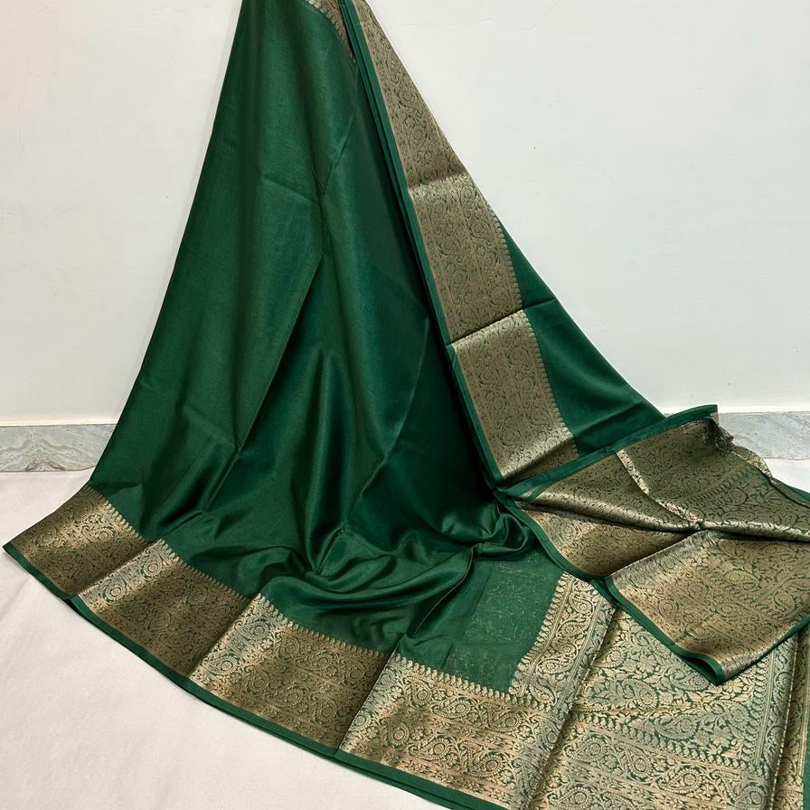 Green Banarasi  Plain Kathan Silk Saree Alna Apparels