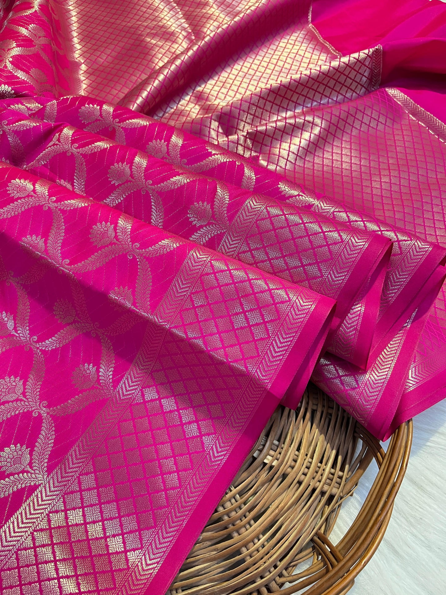 Samantha Inspired Banarasi Semi Kathan Silk Saree Alna Apparels