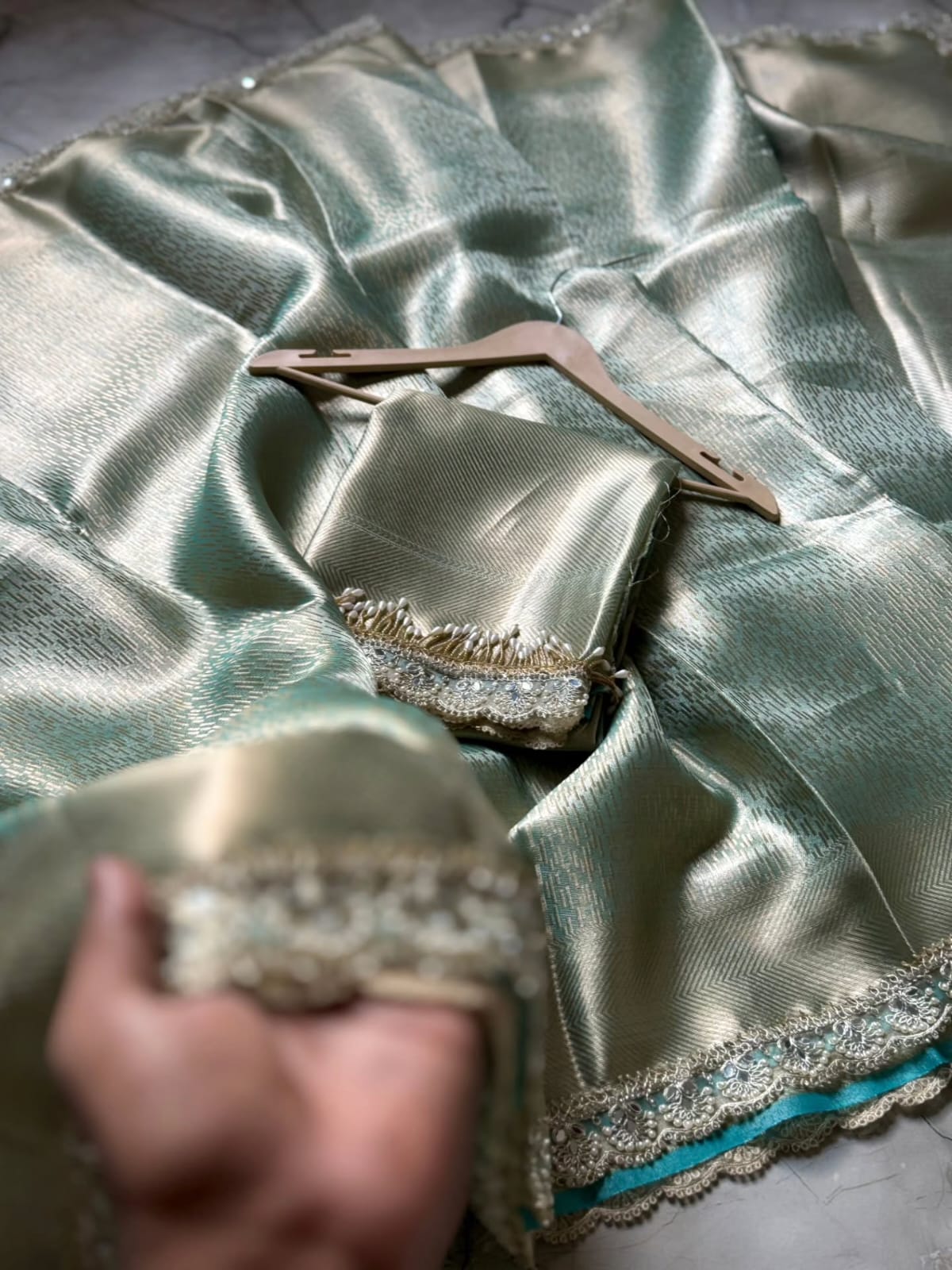 Pista Green Banarasi Tissue Silk Saree With Lace Alna Apparels