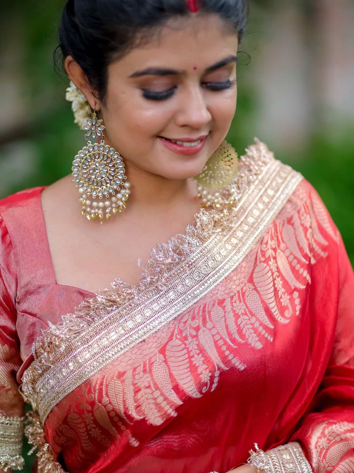 Red Banarasi Tissue Silk Saree With Lace Work Alna Apparels