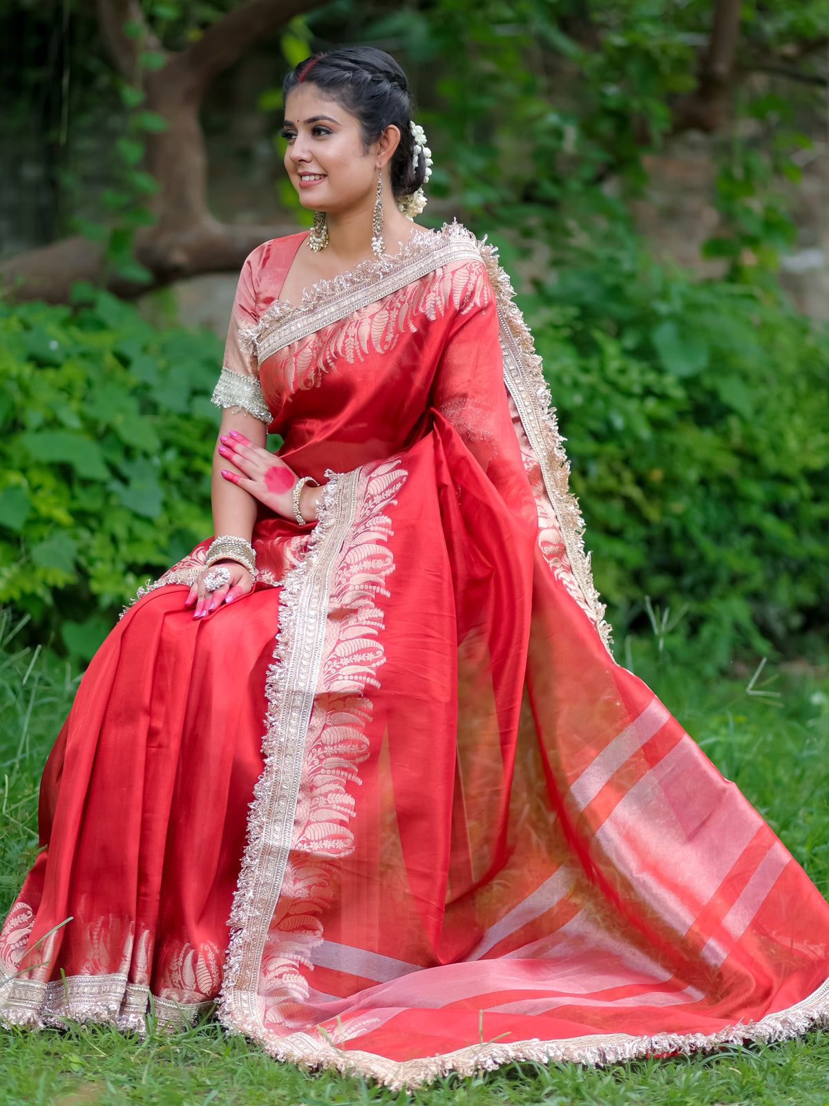 Red Banarasi Tissue Silk Saree With Lace Work Alna Apparels