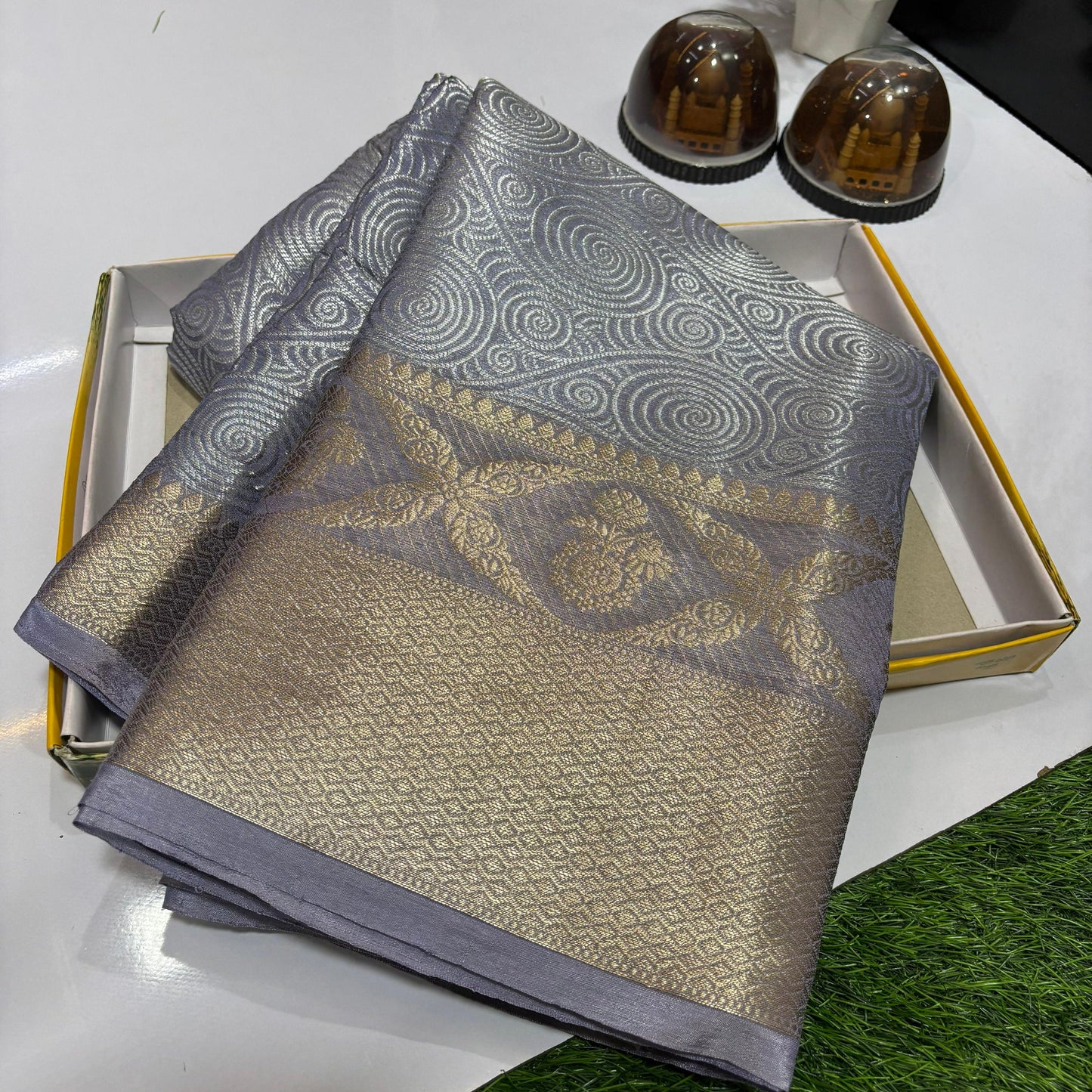 Grey Banarasi Dayable Warm Silk Saree Alna Apparels