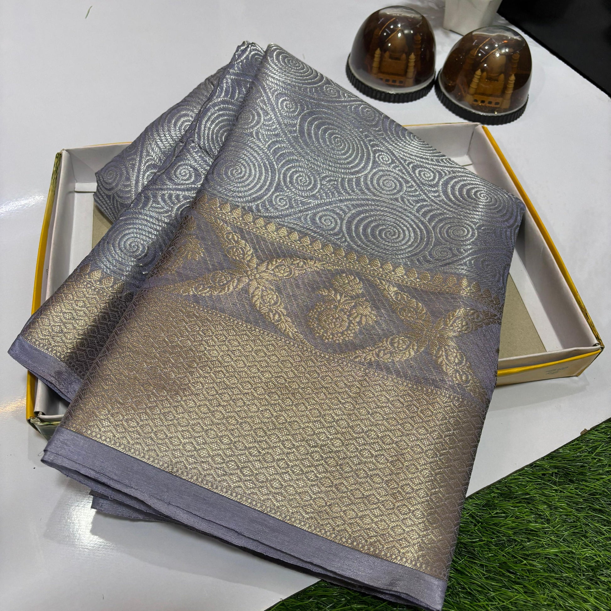 Grey Banarasi Dayable Warm Silk Saree Alna Apparels