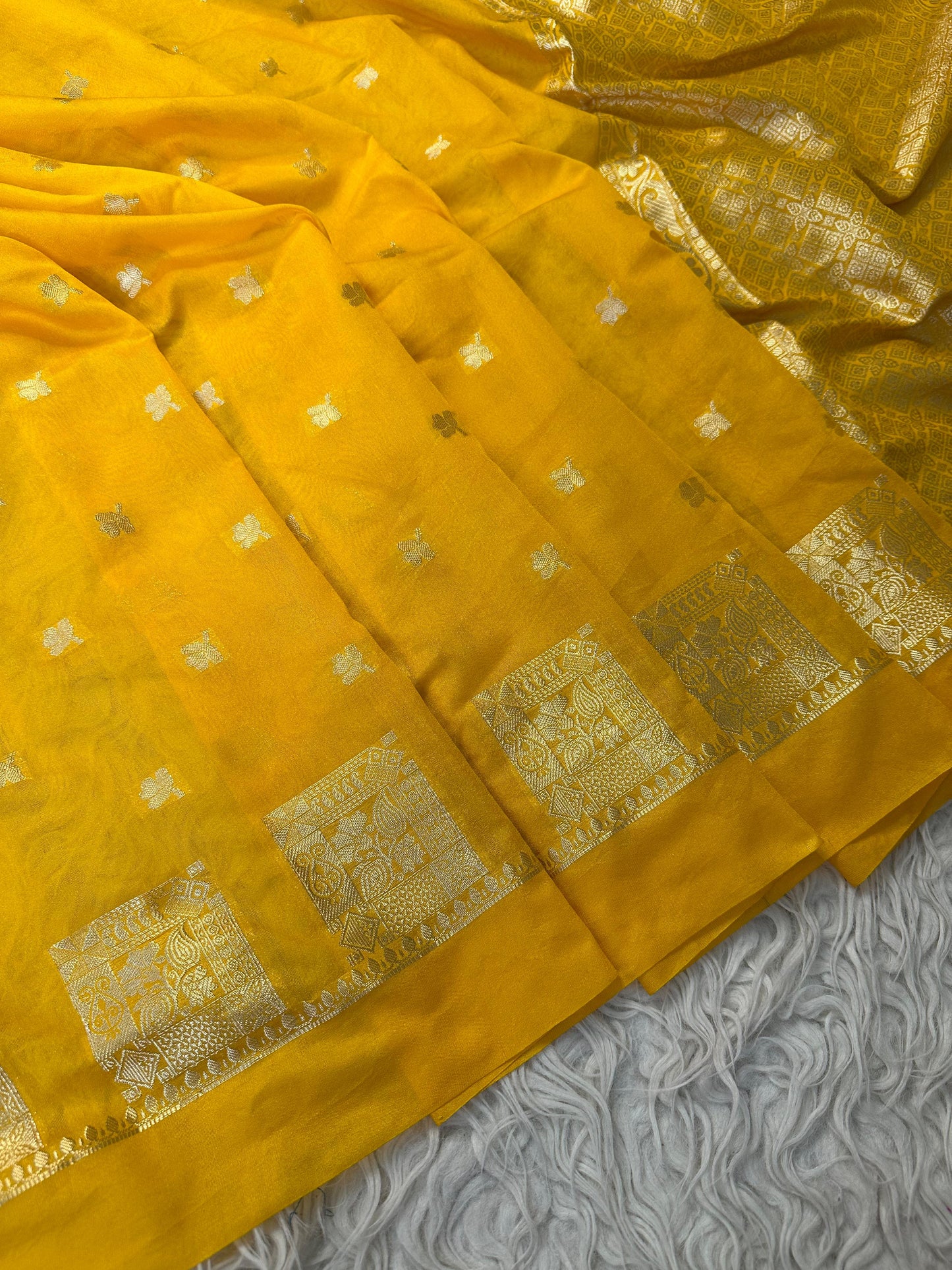 Yellow Banarasi Kathan Georgette Silk Saree Alna Apparels