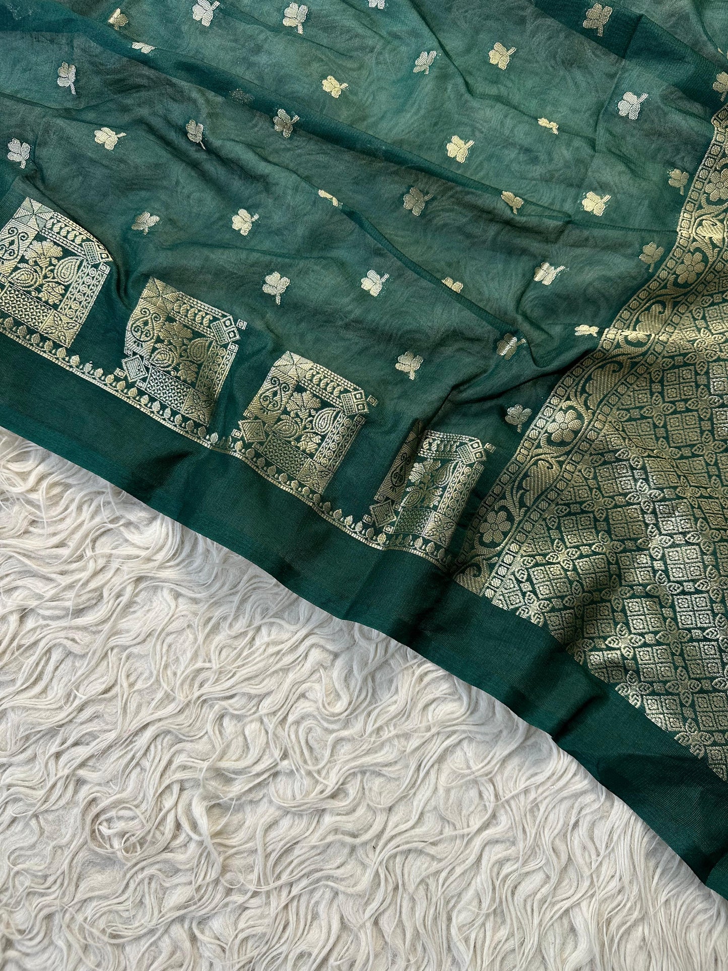 Green Banarasi Kathan Georgette Silk Saree Alna Apparels
