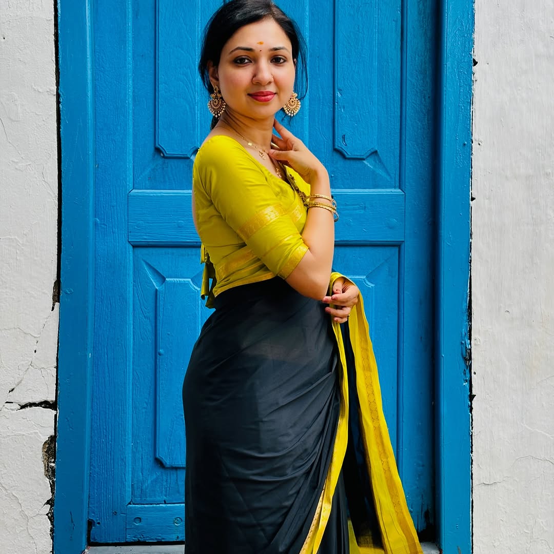 Black Banarasi Warm Soft Silk Saree Alna Apparels