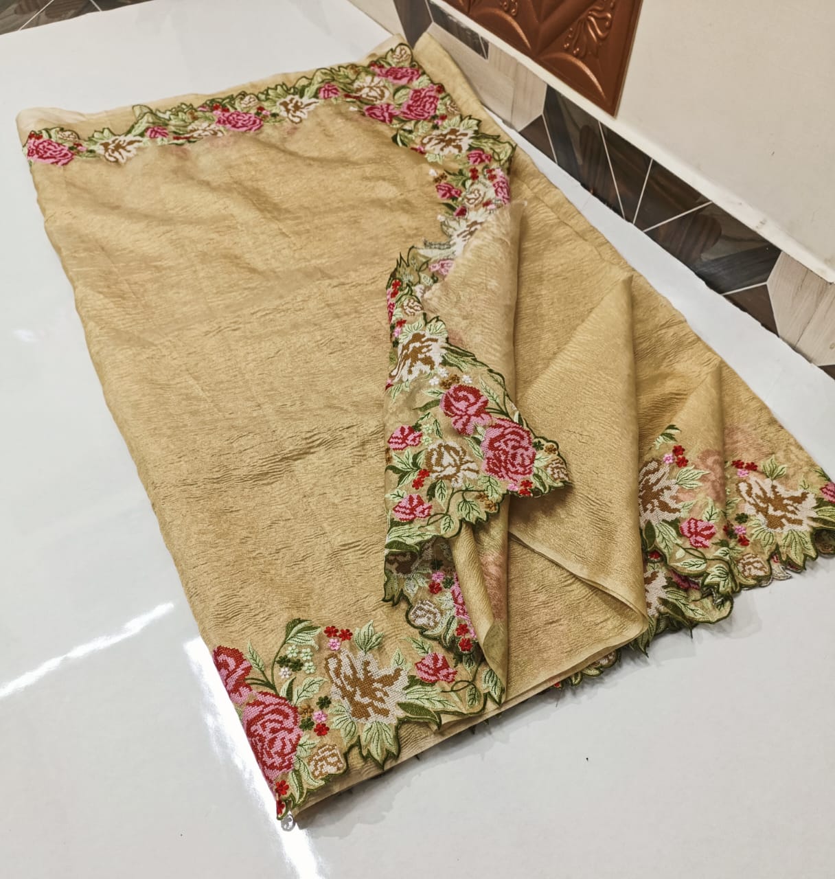 Gold Banarasi Crush Tissue Embroidery Cutwork Saree Alna Apparels