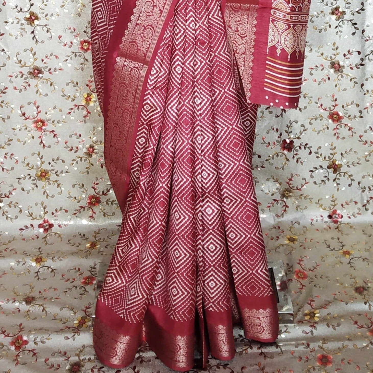 Red Color Dola Silk Sarees Alna Apparels