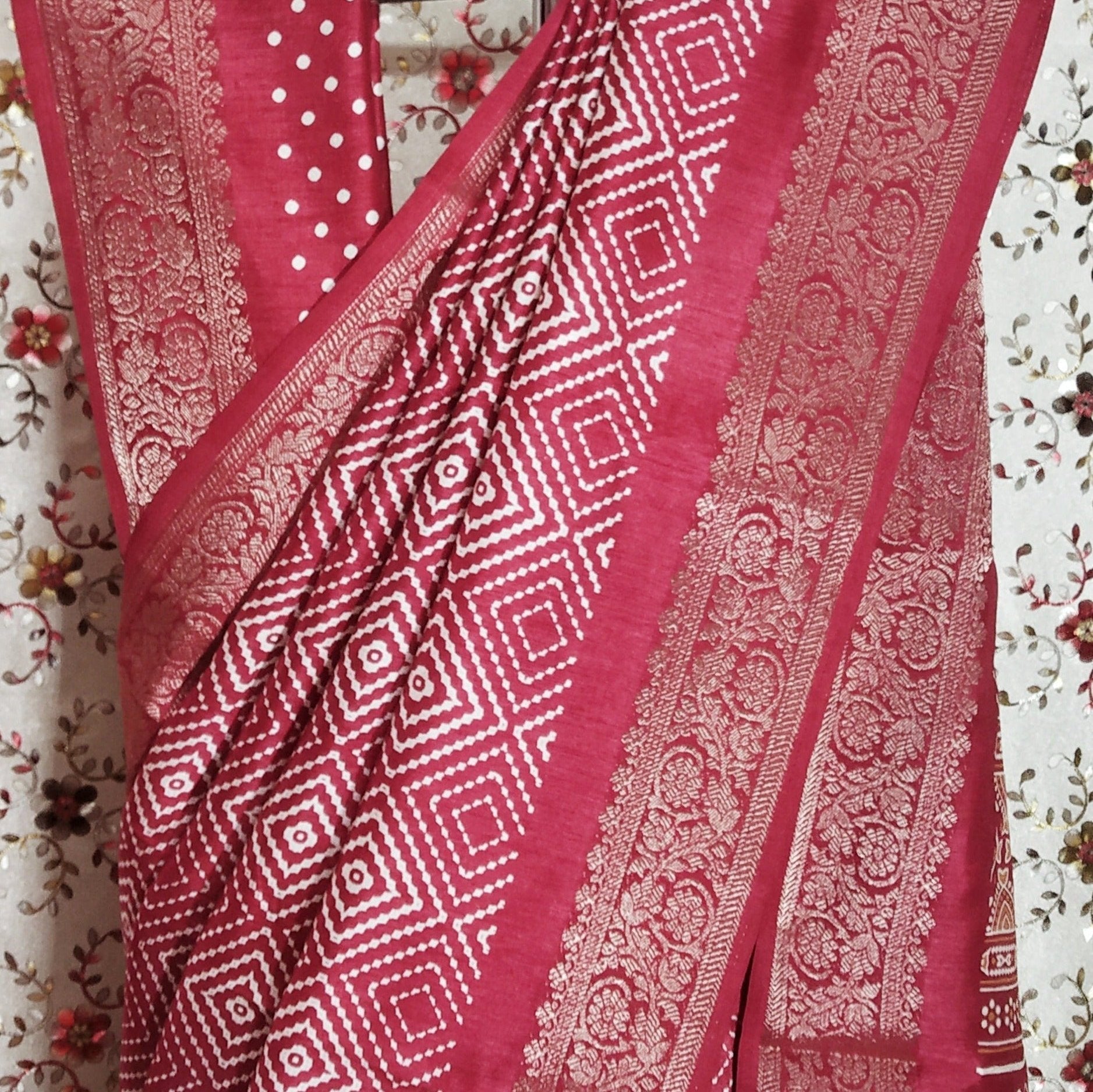 Red Color Dola Silk Sarees Alna Apparels