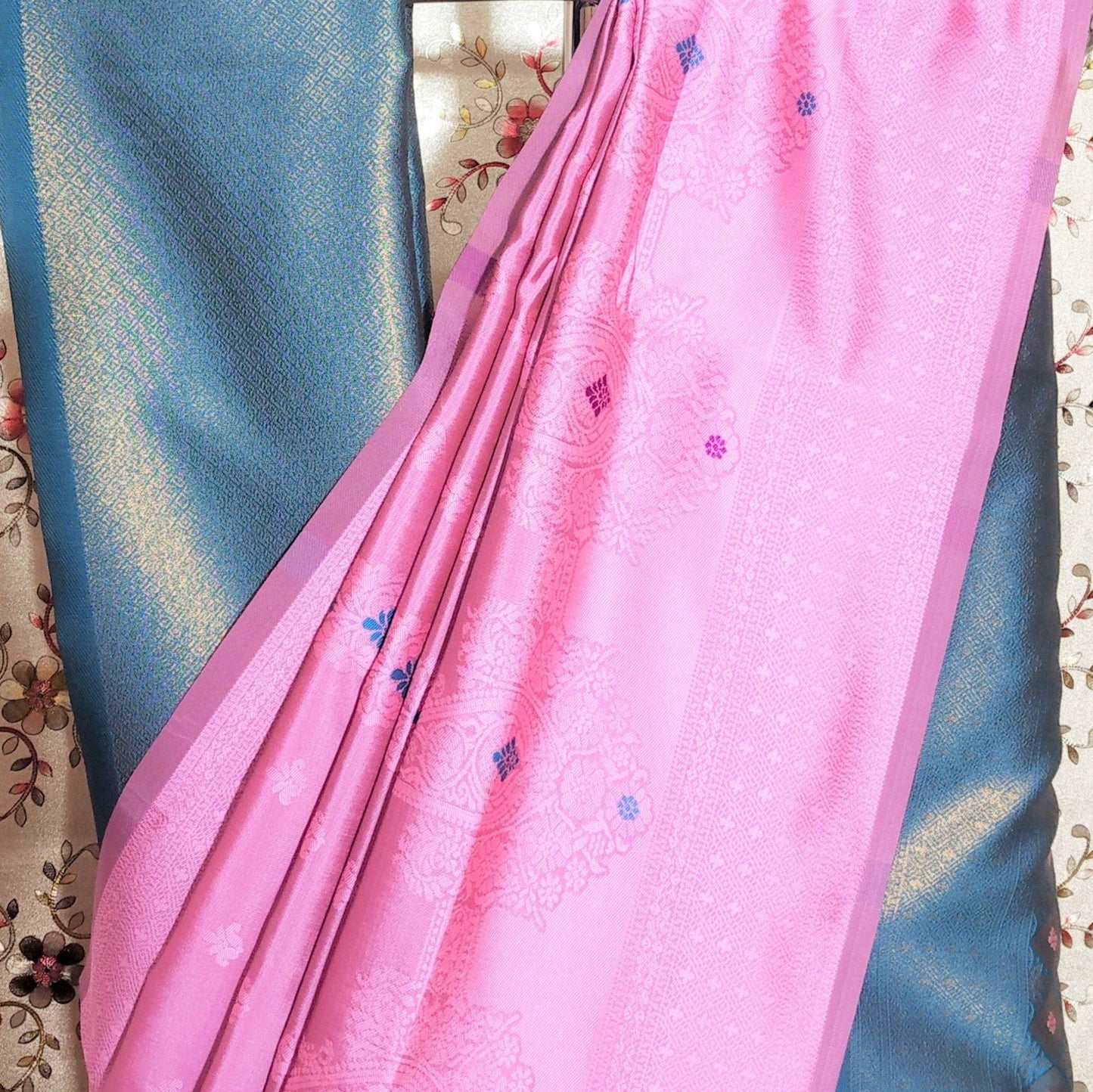 Pink Color Soft Silk Saree Alna Apparels