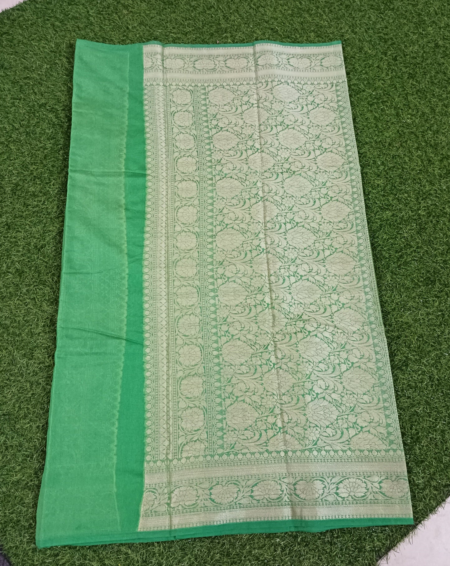 Green Banarasi Georgette Saree Alna Apparels
