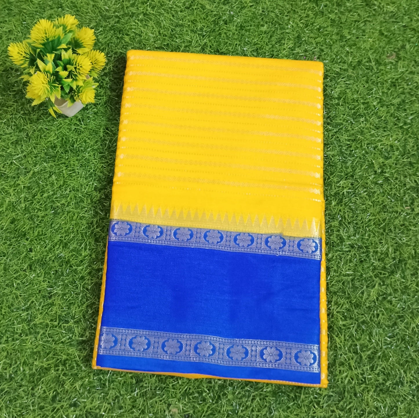Yellow Banarasi Saree Alna Apparels