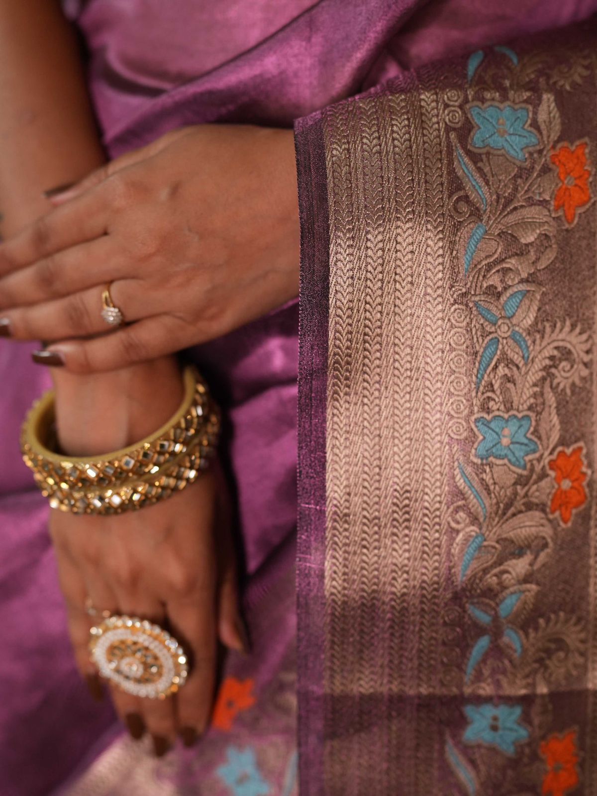 Lavender Color Banarasi Tissue Silk Saree - Alna Apparels