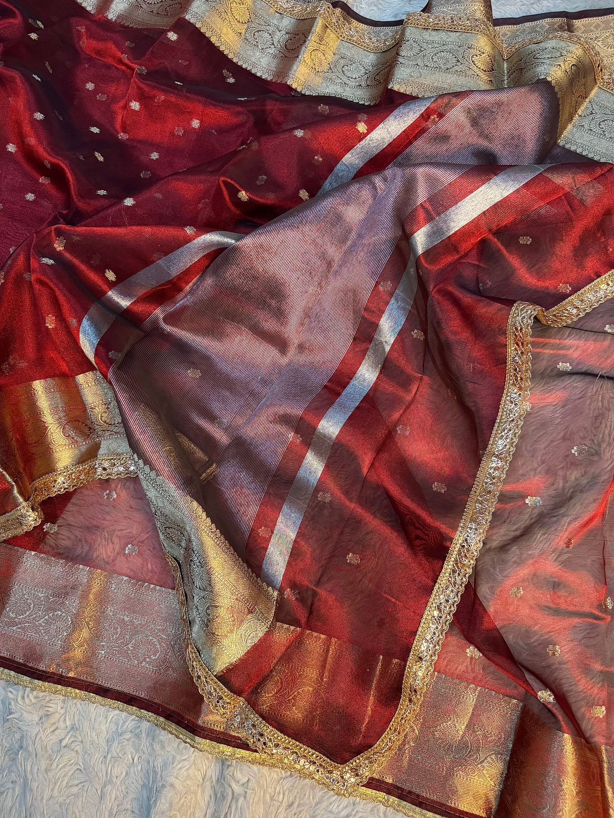 Maroon Banarasi Tissue Silk Saree With Lace Work Alna Apparels