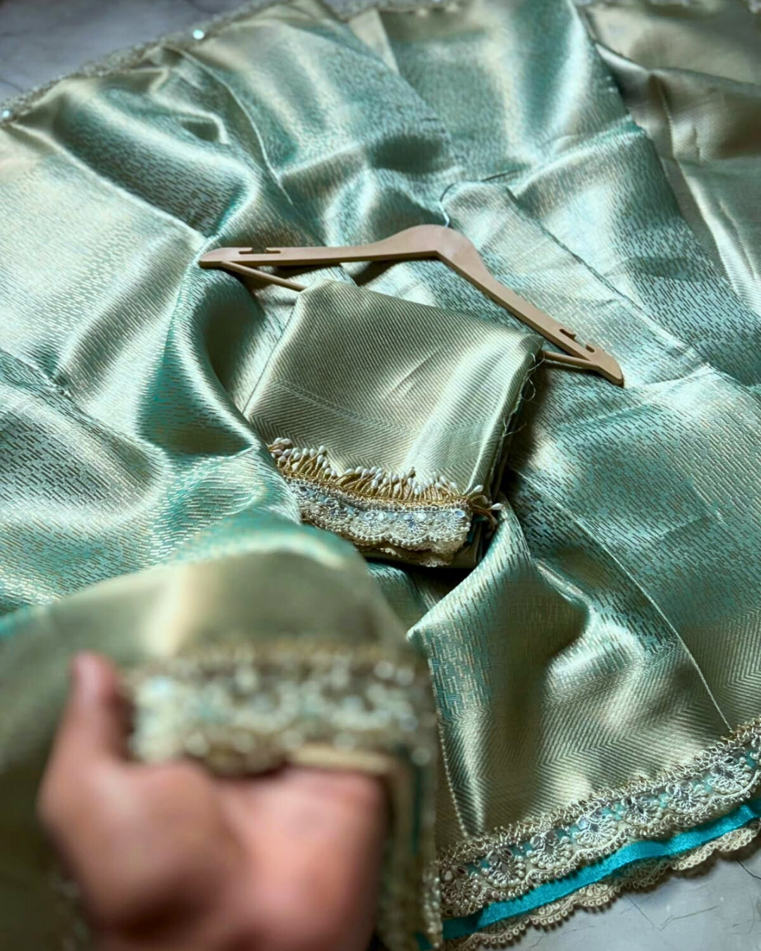 Pista Green Banarasi Tissue Silk Saree With Lace - Alna Apparels