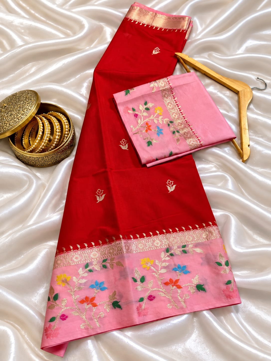 Red Banarasi Soft Silk Sraee Alna Apparels