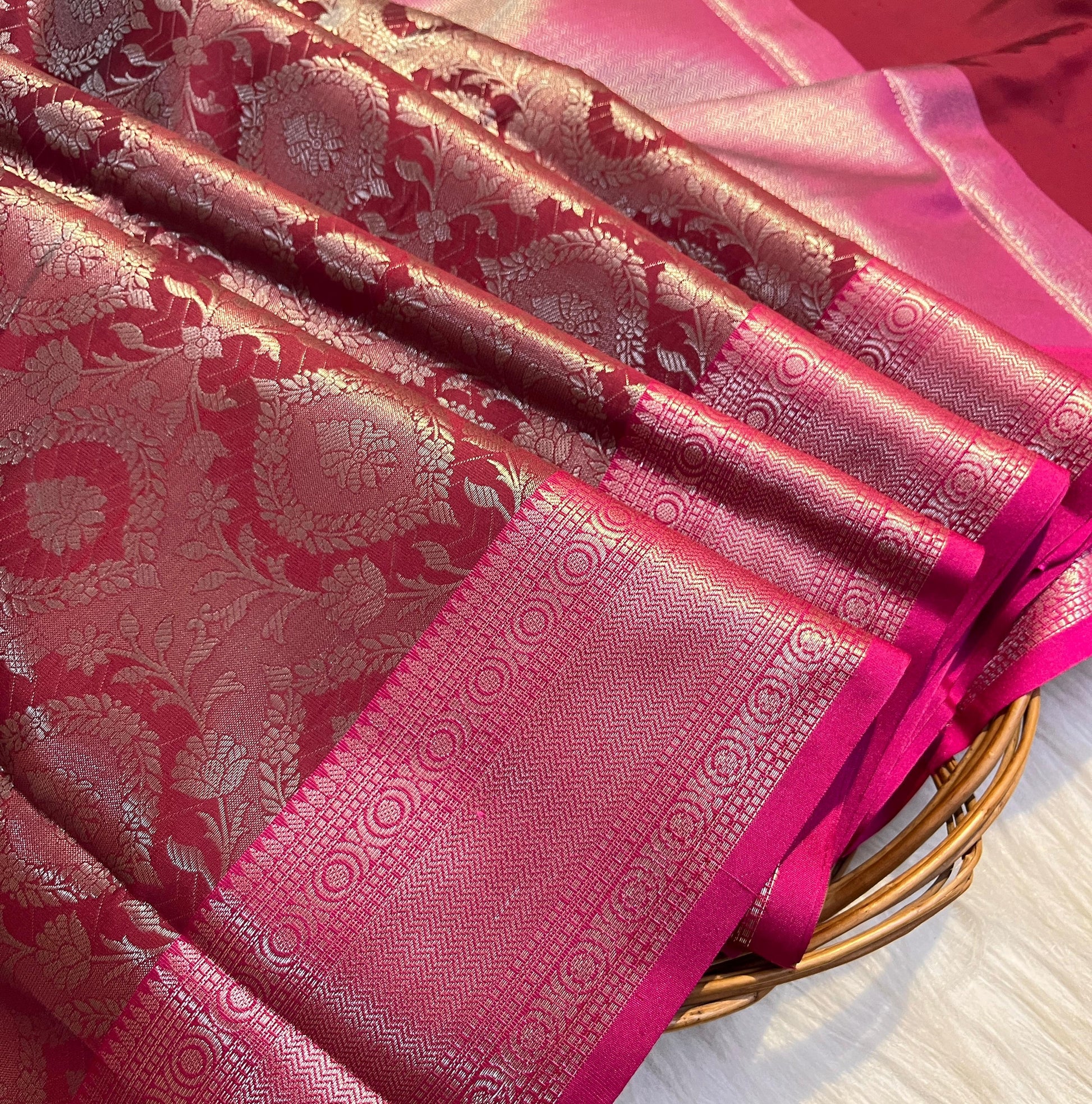 Red Banarasi Tissue Silk Saree - Alna Apparels