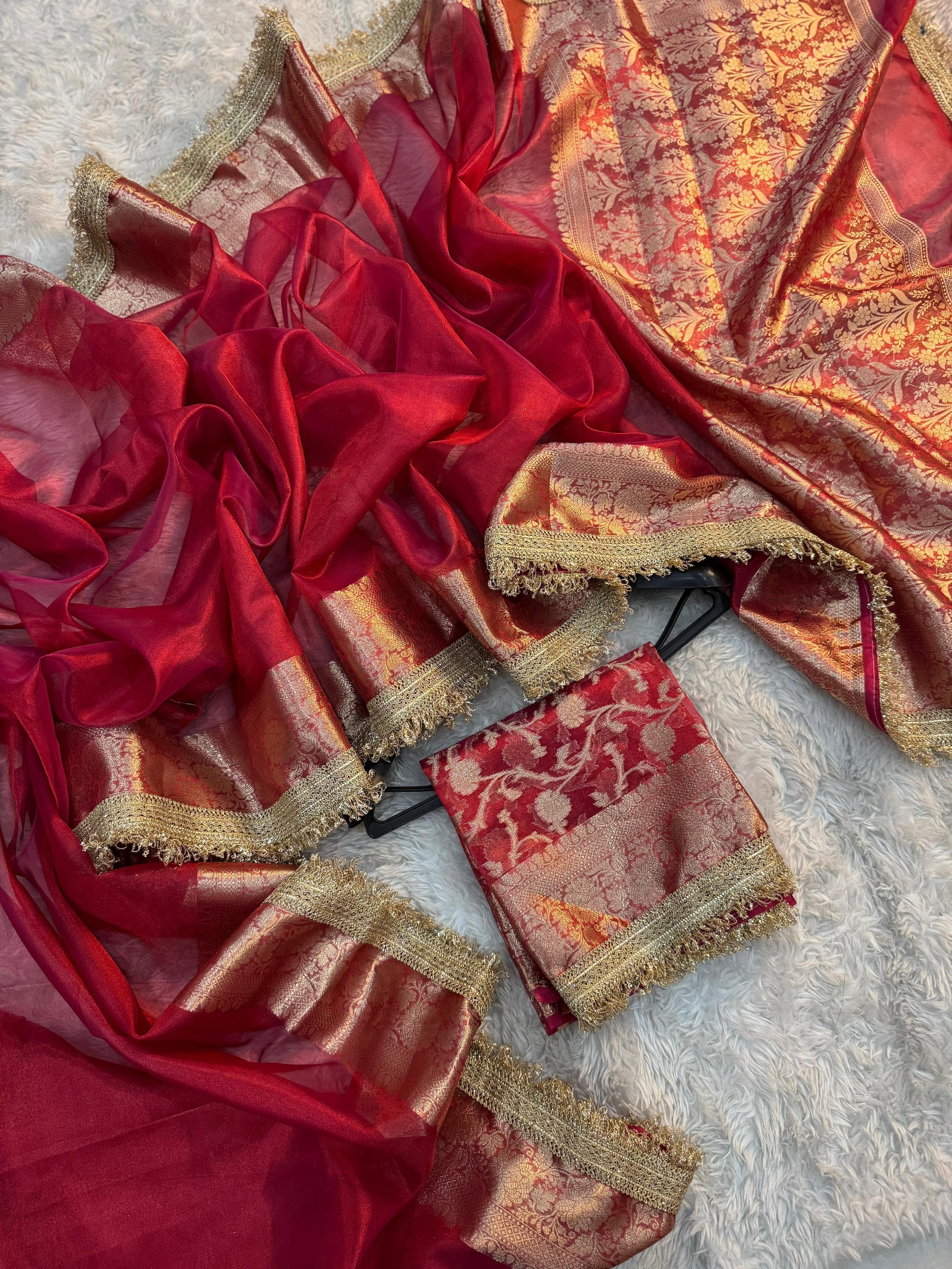 Red Banarasi Tissue Soft Silk Saree With Lace Work Alna Apparels