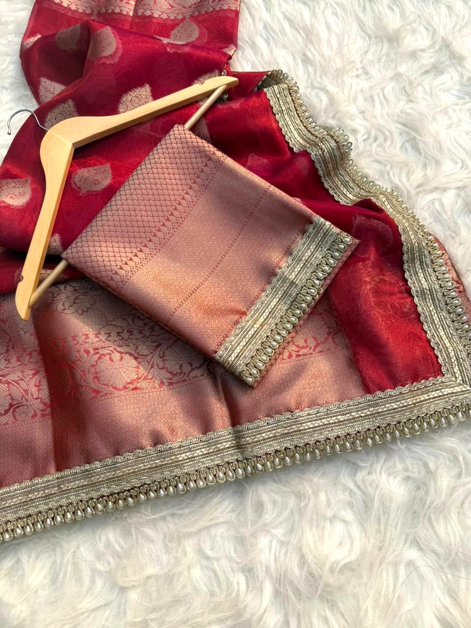 Red color Banarasi Tissue Silk Saree With Lace Work Alna Apparels