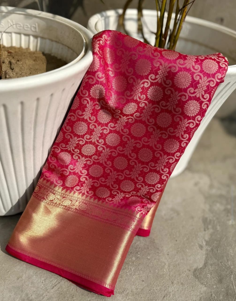 Shruthi Hasan Inspired Pink Banarasi Tissue Silk Saree Alna Apparels