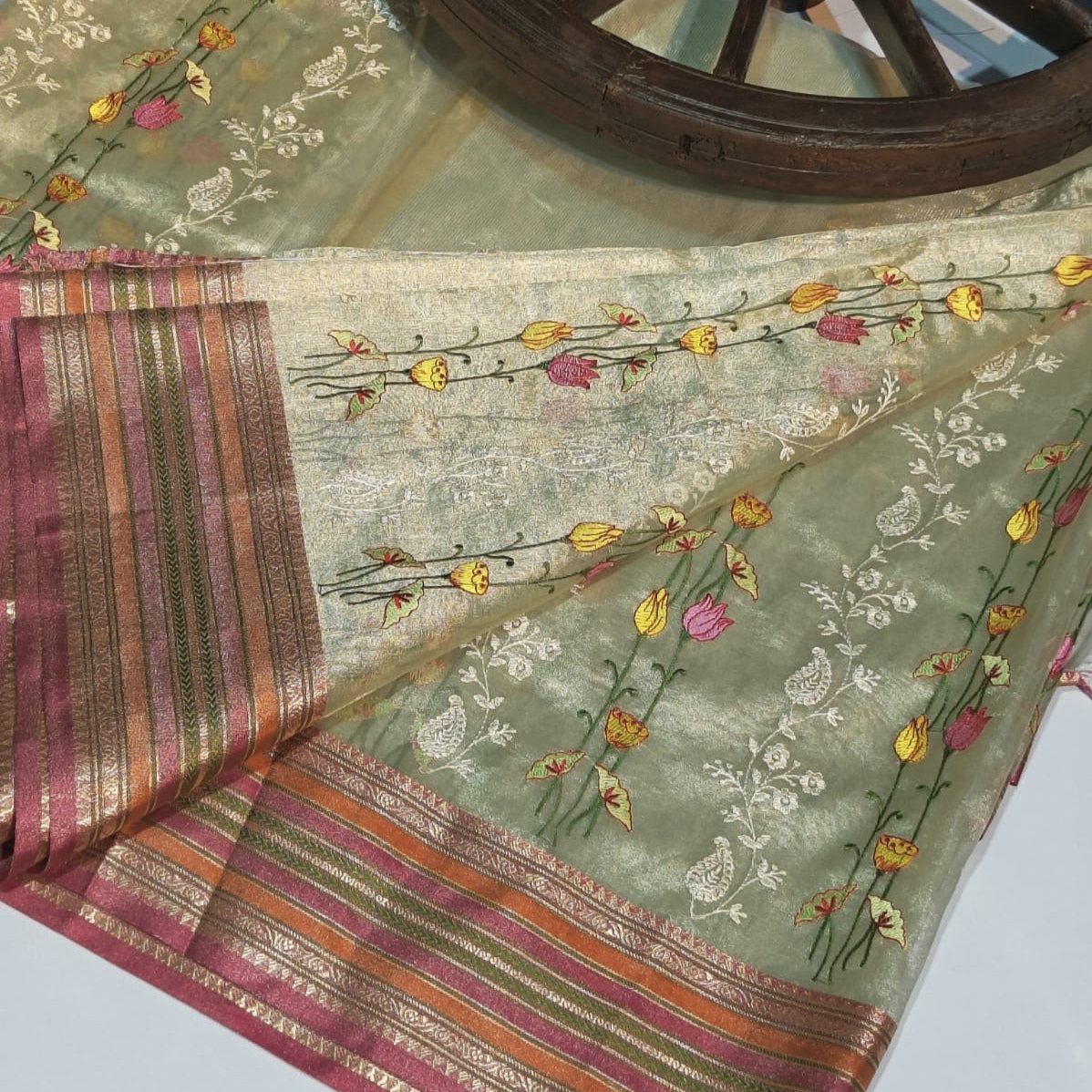 White Banarasi Tissue Embroidery Saree Alna Apparels