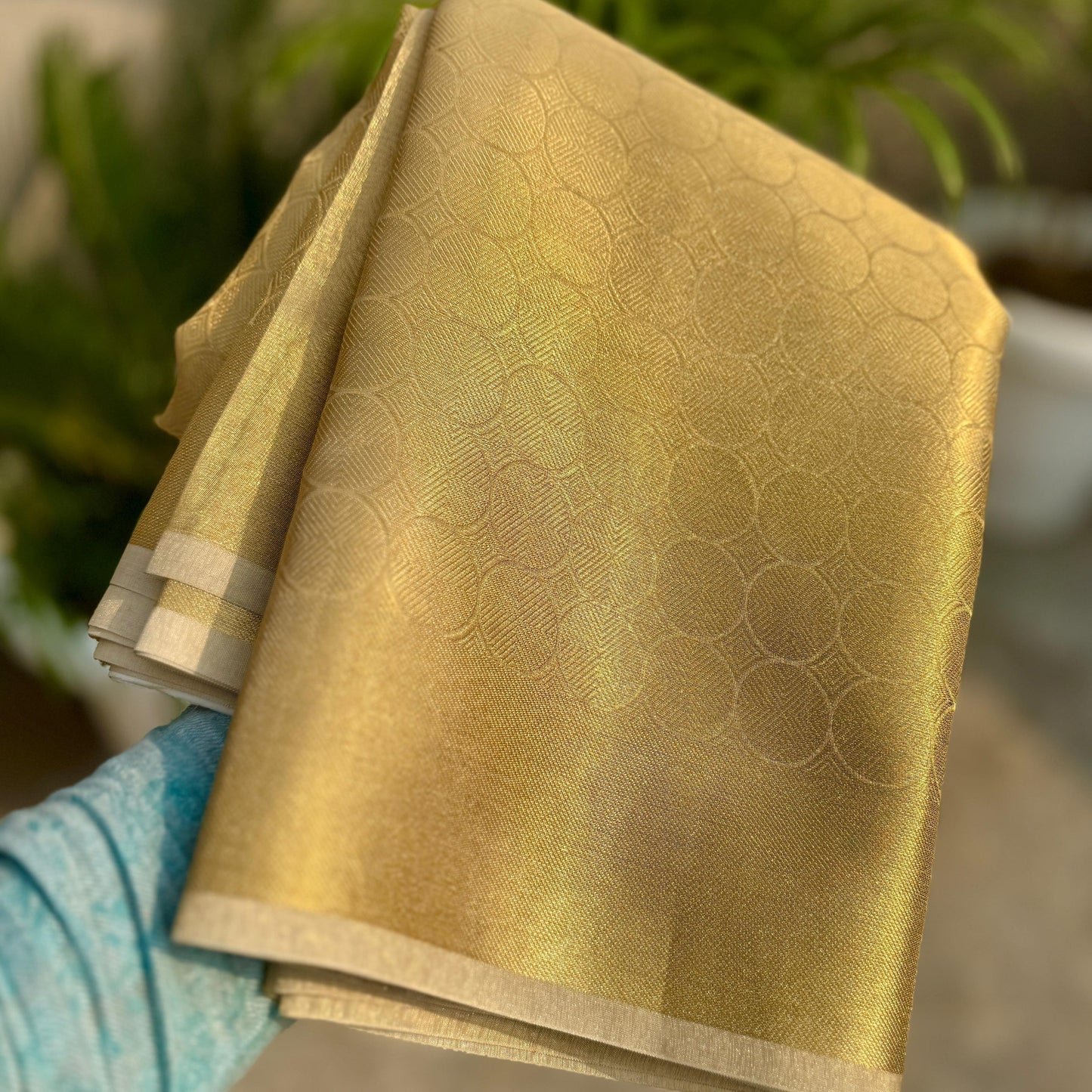 Keerthi Suresh inspired Gold Banarasi Tissue Silk Saree Alna Apparels