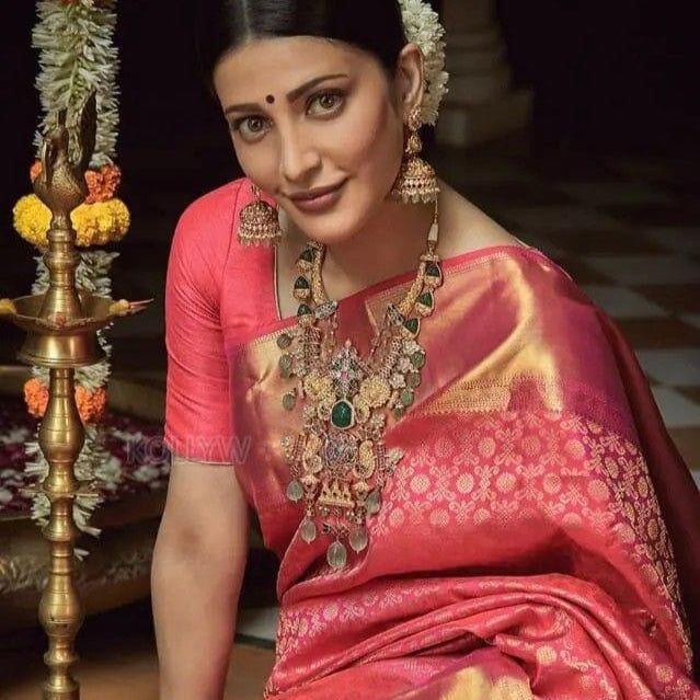 Shruthi Hasan inspired Pink Banarasi Tissue Silk Saree Alna Apparels