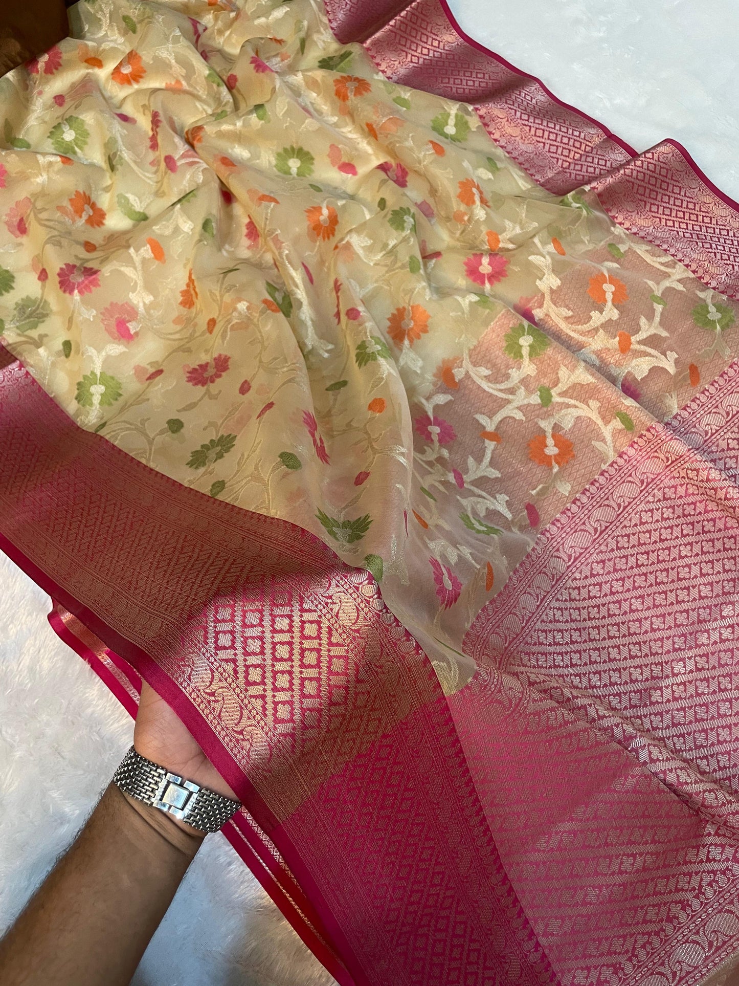 Off White Banarasi Cora Organza Silk Saree With Meenakari Work Alna Apparels