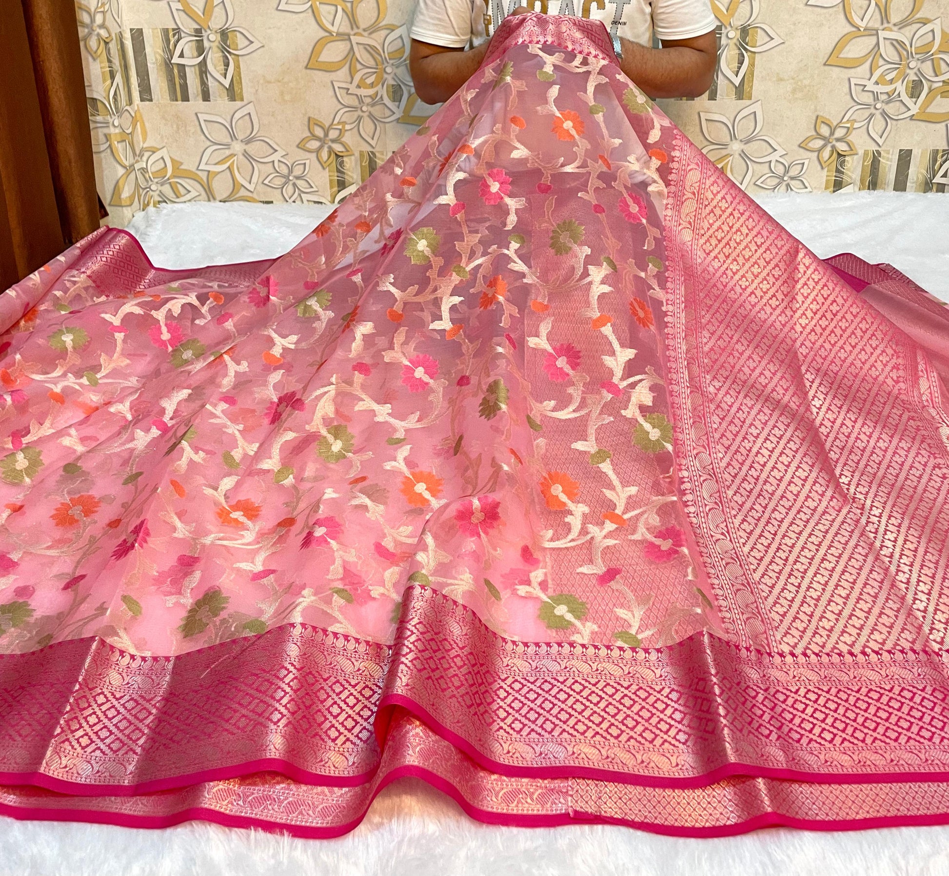 Pink Banarasi Cora Organza Silk Saree With Meenakari Work Alna Apparels