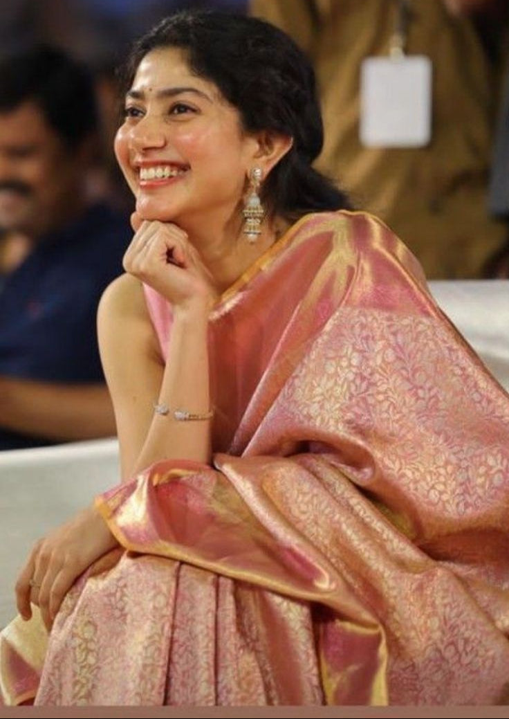 Sai Pallavi inspired Pink Banarasi Tissue Silk Saree Alna Apparels