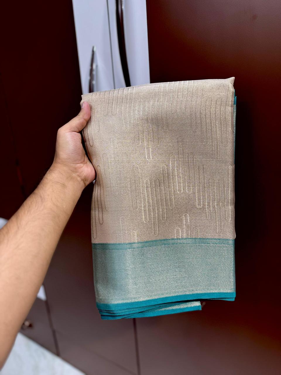 Gold Banarasi Tissue Silk Saree Alna Apparels