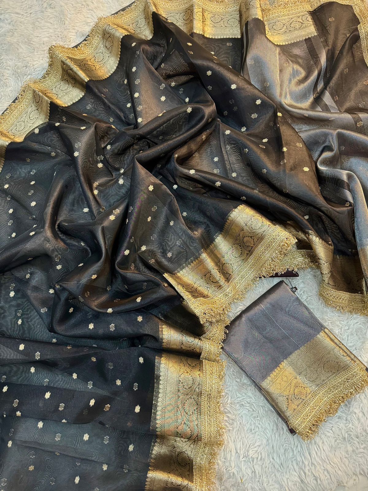 Black Banarasi Tissue Silk Saree With Lace Work Alna Apparels