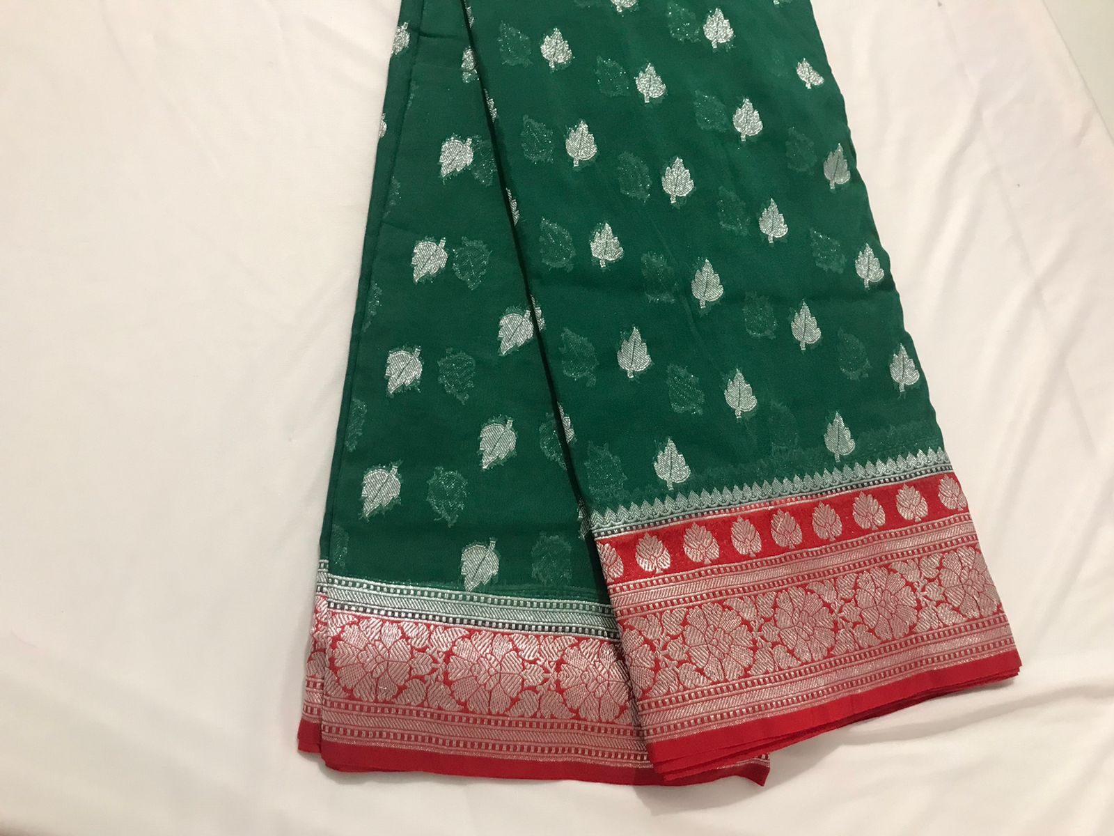 Green Banarasi Katan Georgette Saree Alna Apparels